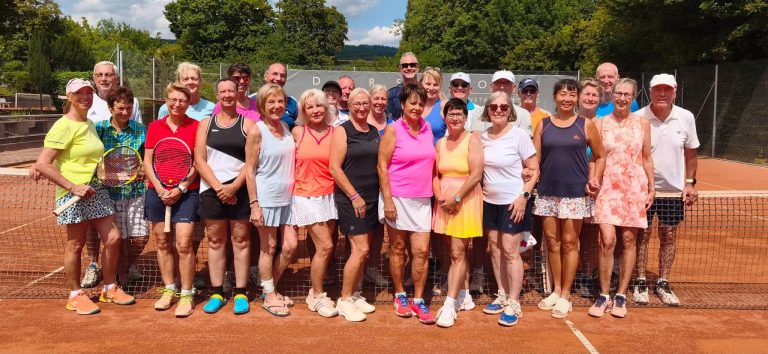Beim TC Oestrich-Winkel gibt es keine Sommerpause!